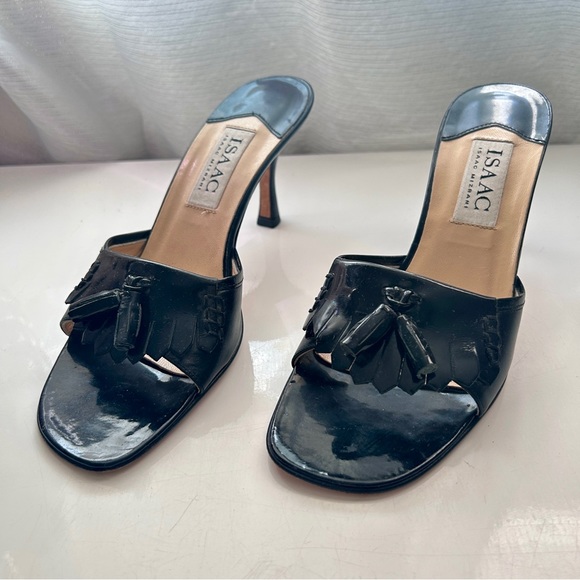 Black Vintage Kitten High Heels